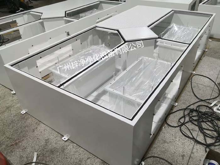 手术室层流送风天花制作现场实拍图 手术室层流送风天花制作现场实拍图